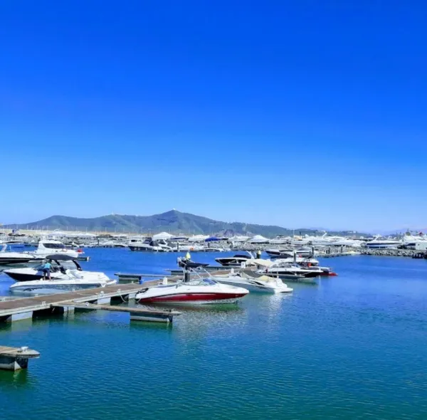 Marina Smir dock